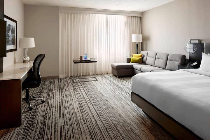 Room 12 of 42